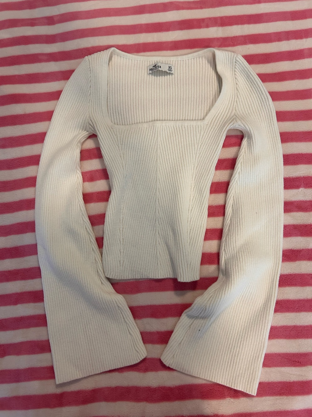 Hollister Cream Ribbed Knit Bell Sleeve Top